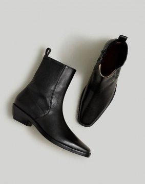 Women's The Idris Ankle Boot in Leather-True Black