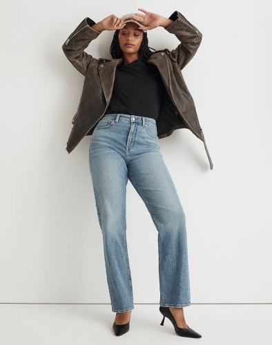 Women's The Curvy '90s Straight Jean-Rondell Wash