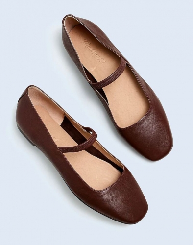 Women's The Greta Ballet Flat-Chocolate Raisin